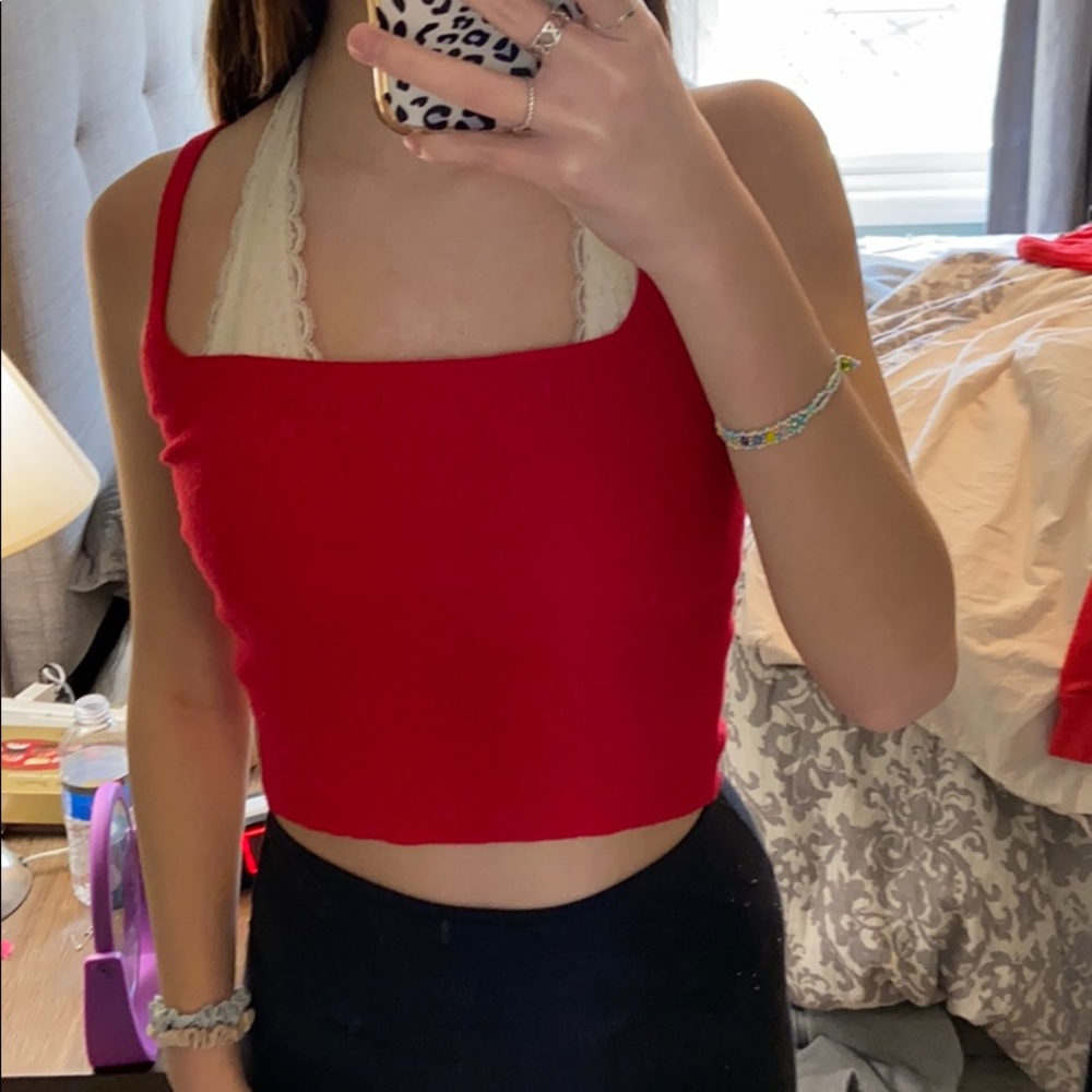 BRANDY MELVILLE TOP